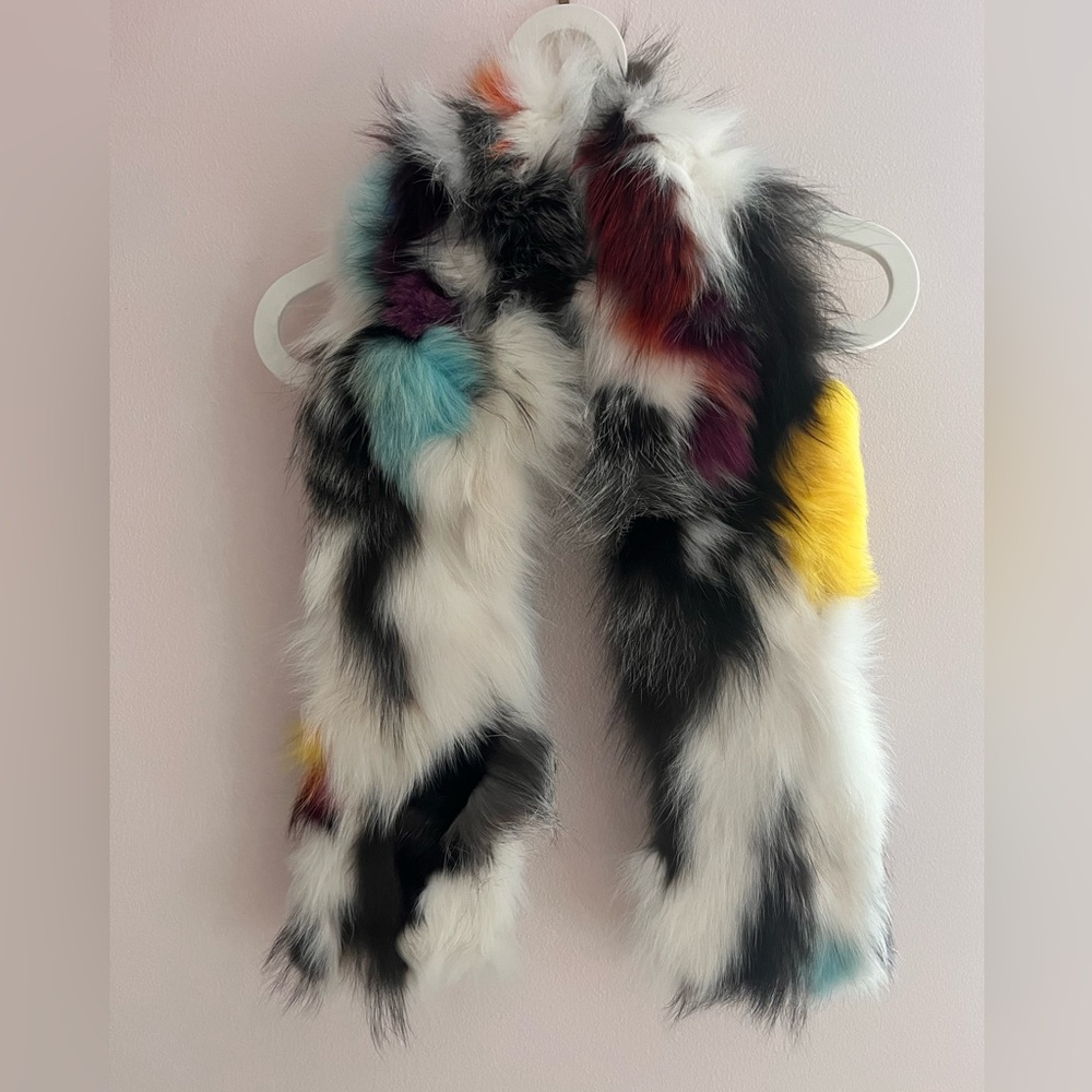 Pologeorgis Fox Wrap